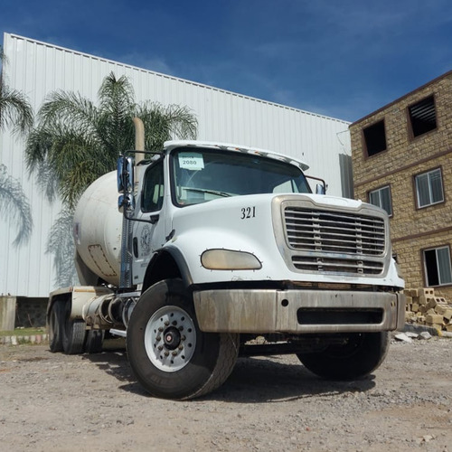 Imagen 4 de 12 de Camion Revolvedor De Concrfeto Freightliner 2009 8m3
