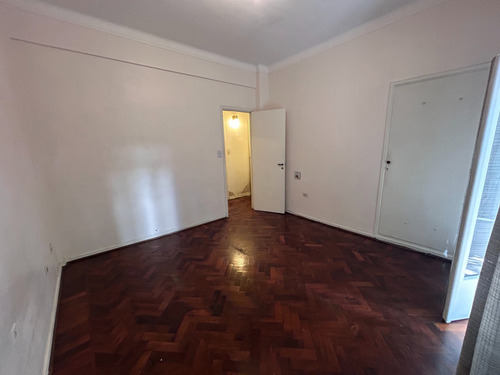 3 Amb Fte Con Balcon Corrido. Apto Credito