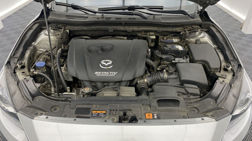 Imagen 25 de 25 de Mazda 3 Gran Touring 2.0 Sport