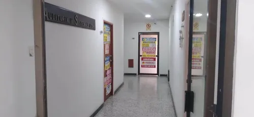 Oficina Con Excelente Ubicación En El Centro Cod. 55763
