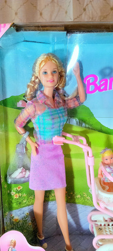 Muñeca Barbie & Krissy Fun Walk & Sounds Mattel 1999