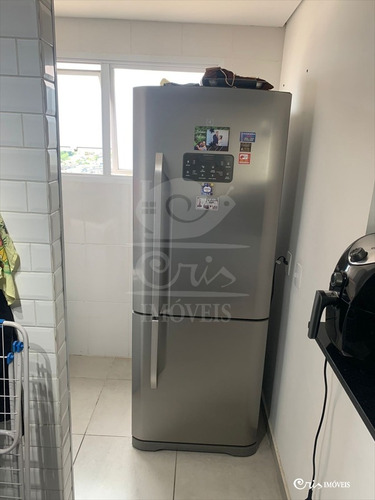 Imagem 10 de 21 de Apartamento Em Jardim Itapeva - Mauá - Sp - Av06/a25