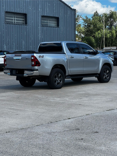 Toyota Hilux 2.8 Cd Srv 204cv 4x4 At Blindado Rb3 360* Armor