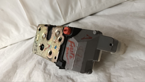 Cerradura Puerta Trasera Izquierda Ford Ecosport 4 Pines (Usado)