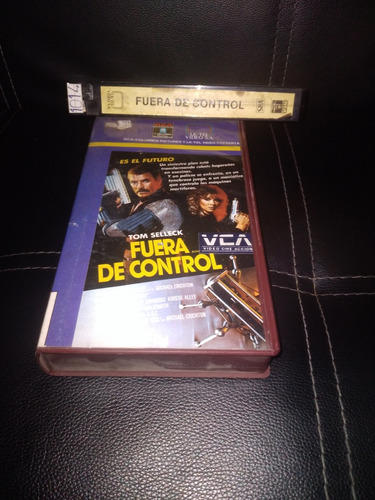 Pelicula Fuera De Control, Tom Selleck, Vhs