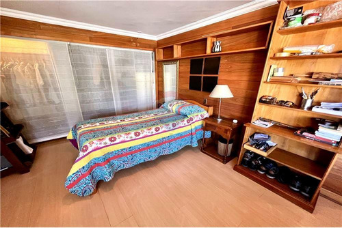 Casa Con Espacio Comercial En Venta