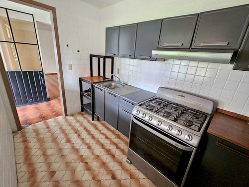 Casa Sola En Venta En Un Solo Nivel En Jardines De Cuernavaca.