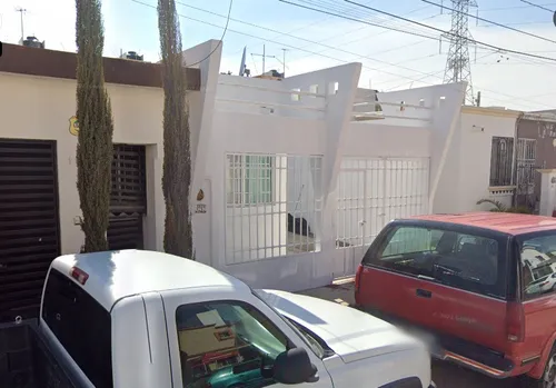 Casa En Remate Bancario En Aguascalientes, Mm.