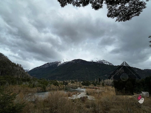 Parcela Con Casa En Futaleufu, 2d 1b, 88/13700m2
