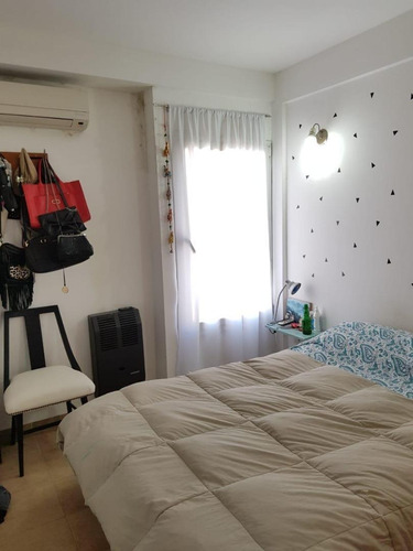 Imagen 4 de 7 de Venta De Departamento 2 Amb Con Cochera Berazategui Centro