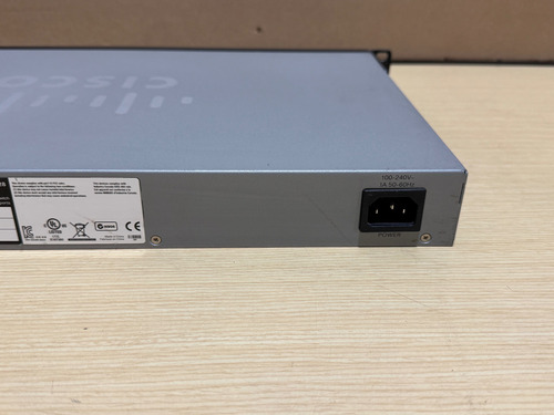 Switch Cisco Sg300-28p (Usado)