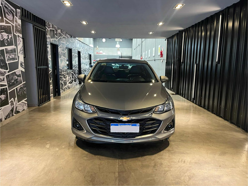 Chevrolet Cruze Cruze 4p 1.4t LT MT