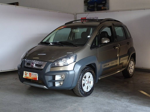 Imagem 1 de 13 de Fiat Idea 1.8 Mpi Adventure 8v Flex 4p Automatizado