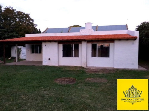 Imagen 2 de 13 de Venta De Casa Quinta.