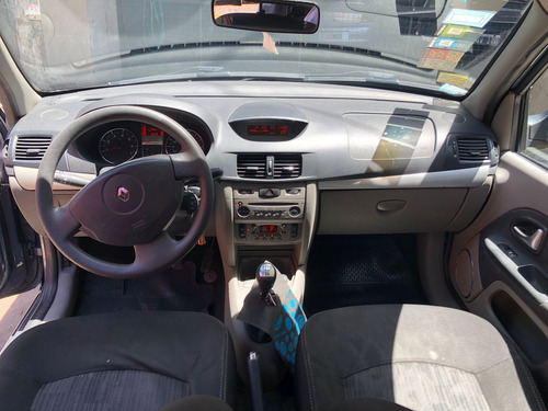 Renault Symbol 1.6 Authentique Pack Ii Abs 105cv