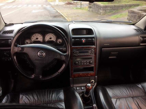Imagem 4 de 8 de Chevrolet Astra 2005 2.0 Elite Flex Power 5p