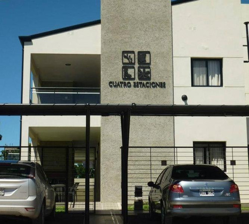 Imagen 2 de 30 de Complejo Turístico En San José Con Piscina. Oportunidad!