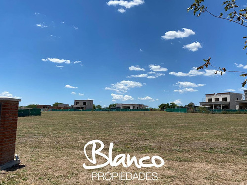 Imagen 3 de 14 de Oportunidad! Espectular Lote Con Fondo A Pulmón Verde En Pilar Del Este - Santa Lucía