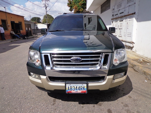 Imagen 2 de 12 de Ford Explorer Eddie Bauer 2010 V8 4x4 Automático