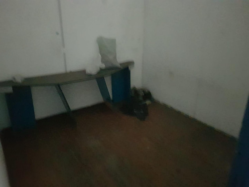 Imagen 7 de 12 de Local Comercial Sobre Av Entre Rios.