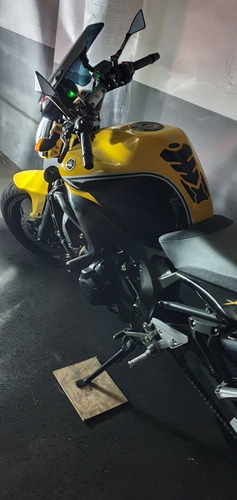 Yamaha Fazer 600 S2