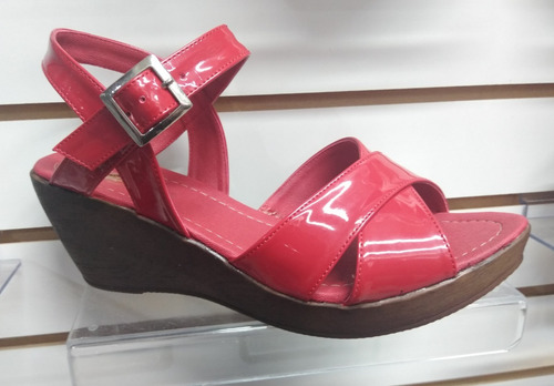 Sandalias Charol Color Rojo - Taco Cuña Talla 39 - 38 Mujer