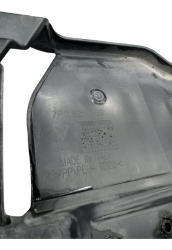 Protetor Assoalho Carter Porsche Cayenne V6 2016 detalhe (Usado)