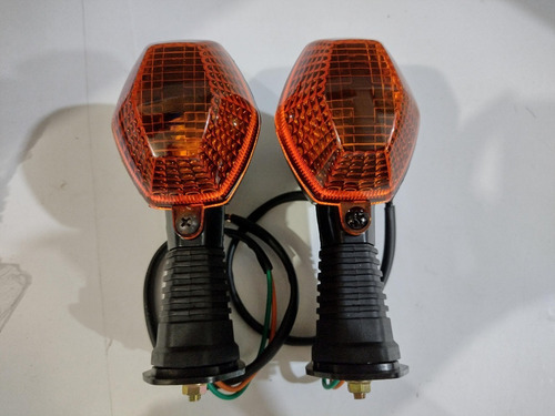 Imagen 3 de 3 de Luce Faro Cruce Moto Vstrom Dl650 Trasero Der & Izq