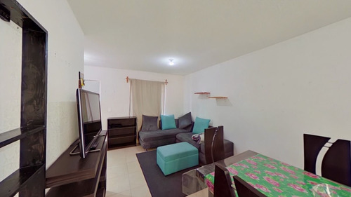 Casa En Renta En Hermoso Fraccionamiento Tranquilo En Ojo De Agua (amueblada)