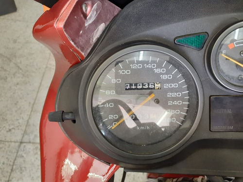 Suzuki Gsx 750 F