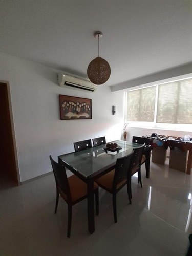 Imagen 3 de 8 de Gabriel Rivas Vende Apartamento En Res. Alto Monte Ciuidad Alianza Cod: Foa-1711