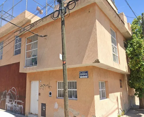 Casa En Venta, Recuperación Bancaria, Col. Infonavit Estadio, Guadalajara, Jalisco. Laab2