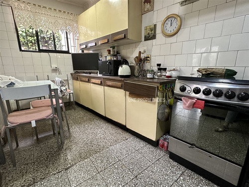 Ideal Para Remodelar/ Apumanque/ 4d3b/las Condes/oneprop.cl