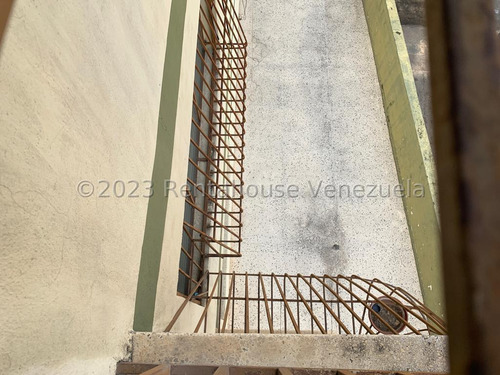 Lindo Edificio Comercial En Venta En Centro Barquisimeto Jr