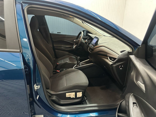 Chevrolet Onix plus 1.0 Lt 4p