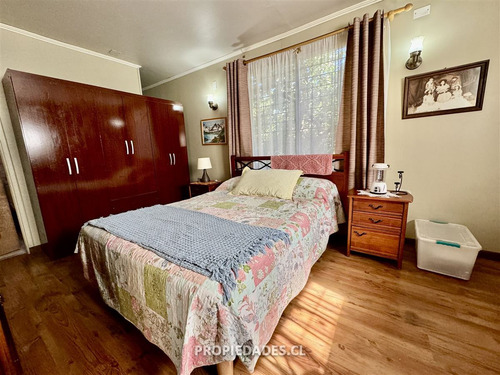 Casa En Venta De 3 Dorm. En Lo Barnechea