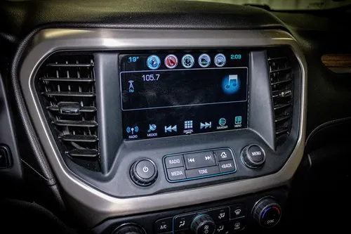 GMC Acadia 3.7 Denali At