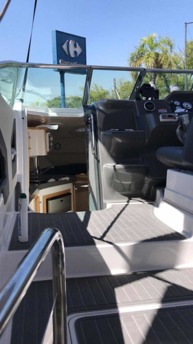 Quicksilver 2700 C/ Volvo 300 Hp Day Cruiser