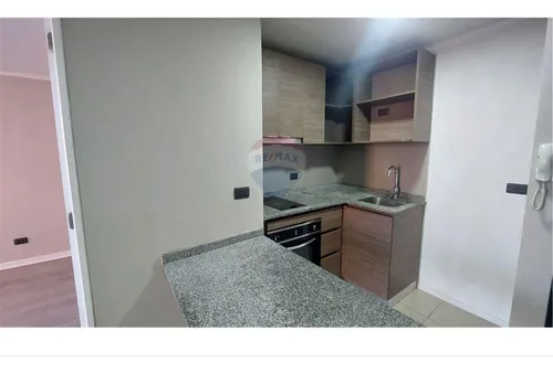 Arriendo Cómodo Dpto. 1 Dormitorio En Av. Ecuador