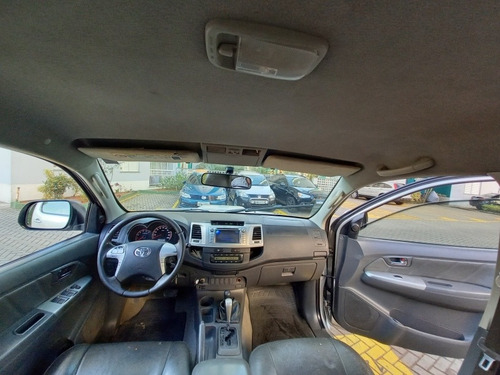 Imagem 7 de 13 de Toyota Hilux 2012 3.0 Srv Cab. Dupla 4x4 Aut. 4p 171 Hp