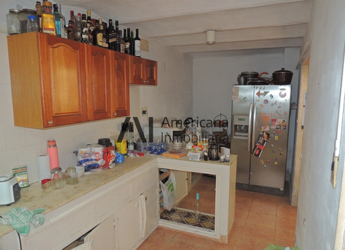 Casa En Venta - Pocitos - A Reciclar - Oportunidad!!