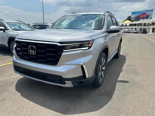 Honda Pilot Elite 4x4. 2023