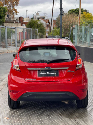 Imagen 5 de 14 de Ford Fiesta Kinetic Design 1.6 Titanium Powershift 120cv
