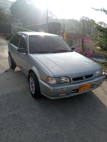 Mazda 323 1.3 Hs