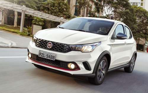 Imagen 2 de 13 de Fiat Argo 1.3 Drive Gse Manual Financiado De Fabrica E
