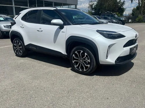 Toyota Yaris Cross 1.5 Hev Xs