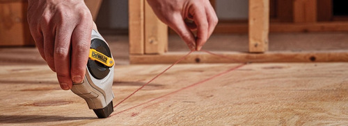 Imagen 3 de 10 de Repuesto Tiza Para Marcar Roja Chocla Tira Lineas Dewalt