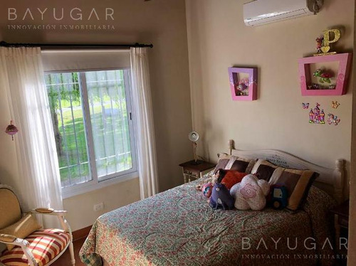 Venta Casa - Chacras Del Molino / Exaltación De La Cruz - Lote De 2000 M2
