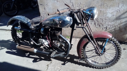 Imagen 4 de 17 de Kawasaki Kz 400 Cm3 De 1975