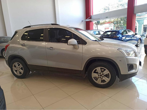 Imagen 10 de 15 de Chevrolet Tracker 1.8 Ltz 2017